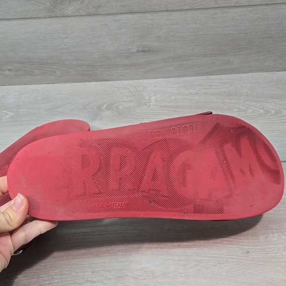 Sandals_&_Flip_Flops